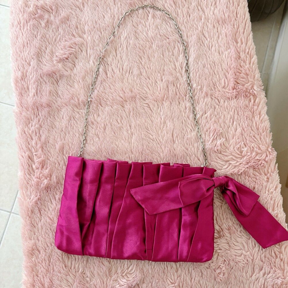 White House Black Market Pink Purse W/Chain Strap, Zipper Close & Side Bow